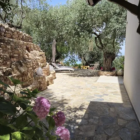 Anemona Villa